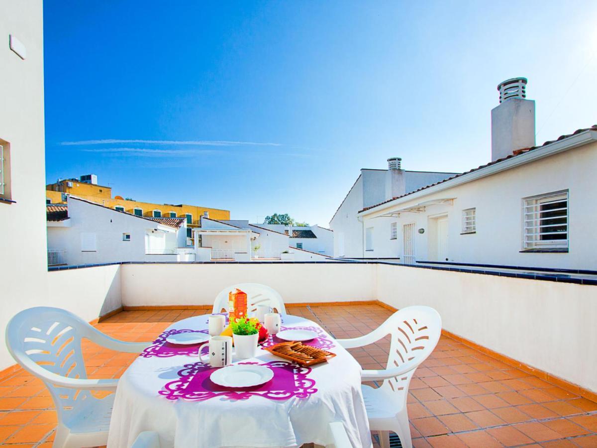 Apartment Platja De Roses-6 By Interhome Екстериор снимка