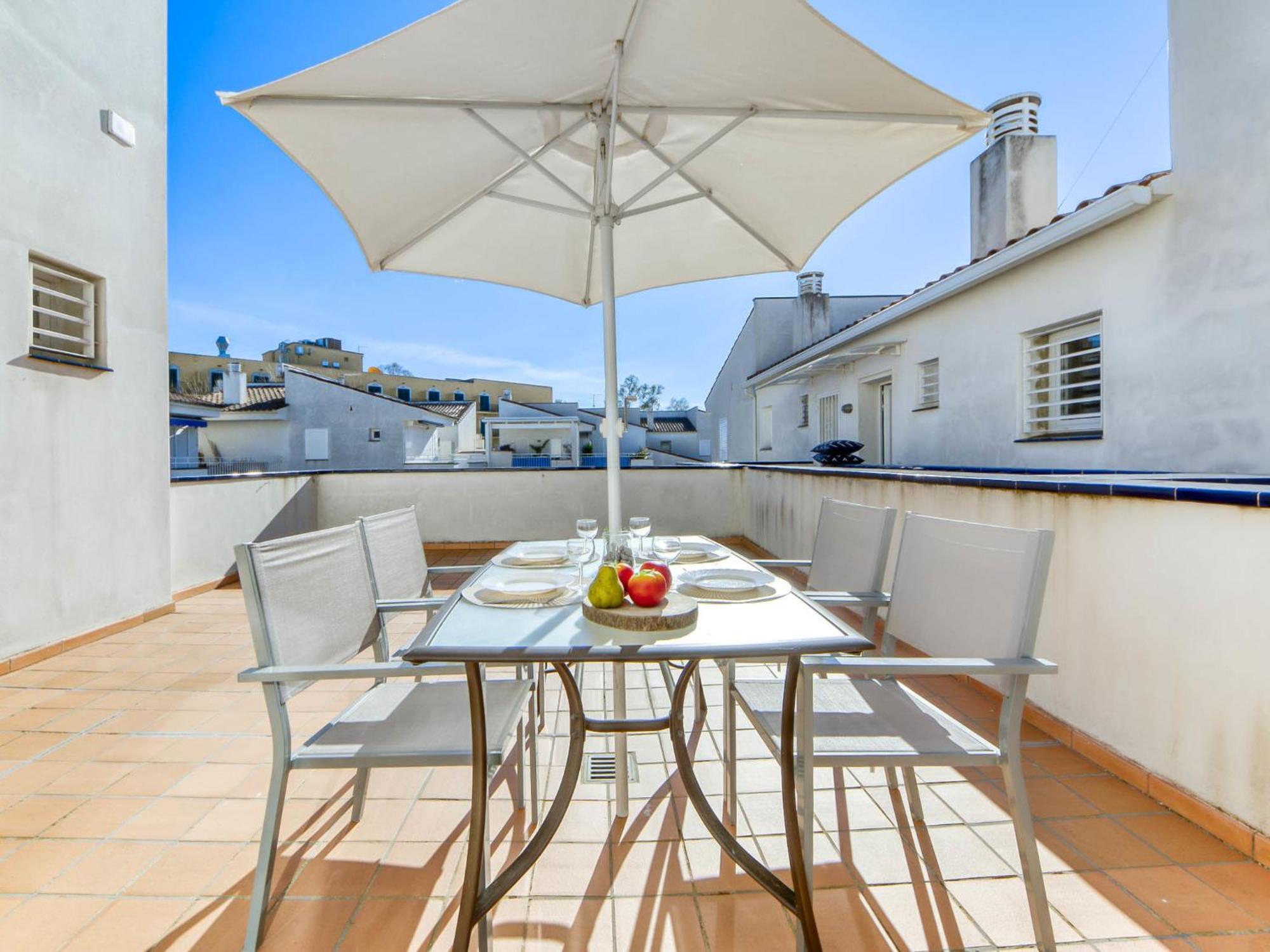 Apartment Platja De Roses-6 By Interhome Екстериор снимка