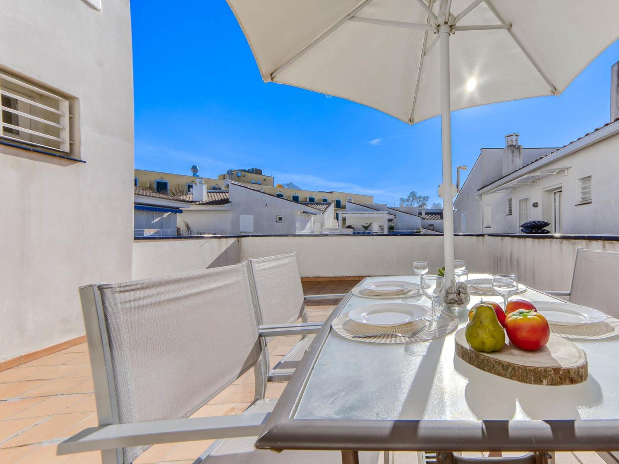 Apartment Platja De Roses-6 By Interhome Екстериор снимка